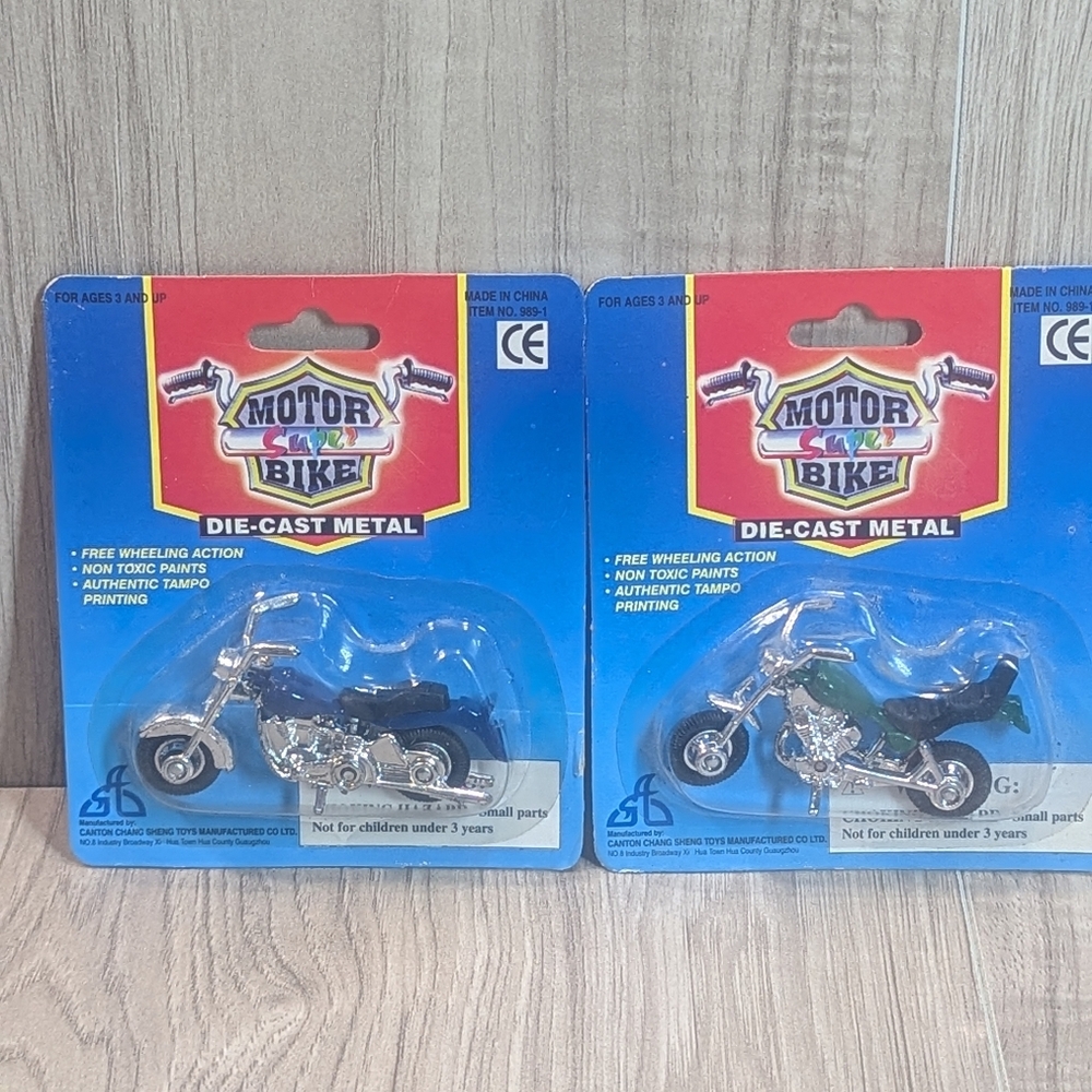 Vintage 80s MOTOR SUPER BIKES Die Cast Metal Choppers New Old Stock (2)